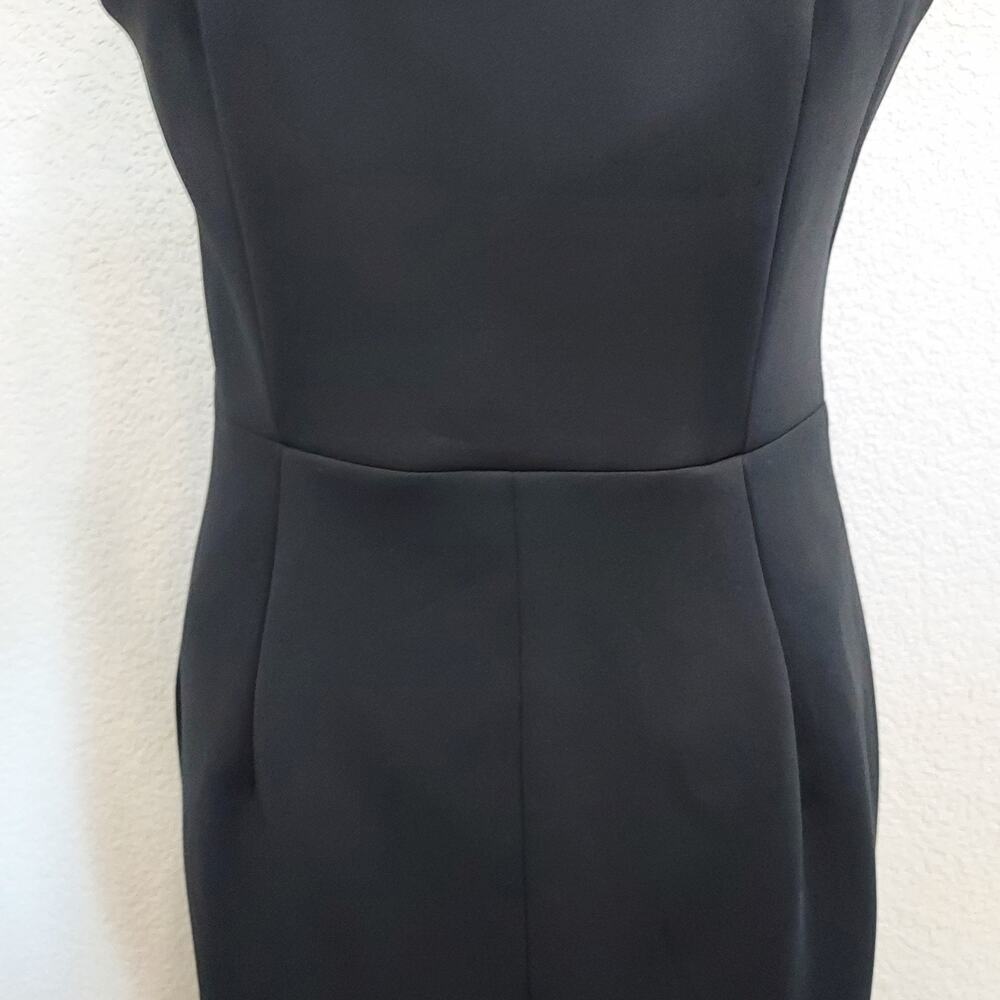 T Tahari Black Sheath Dress Criss Cross Back Size 10 - Picture 10 of 13